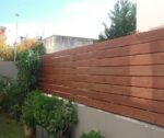Custom Φράχτης με τάβλα λεία εμποτισμένη