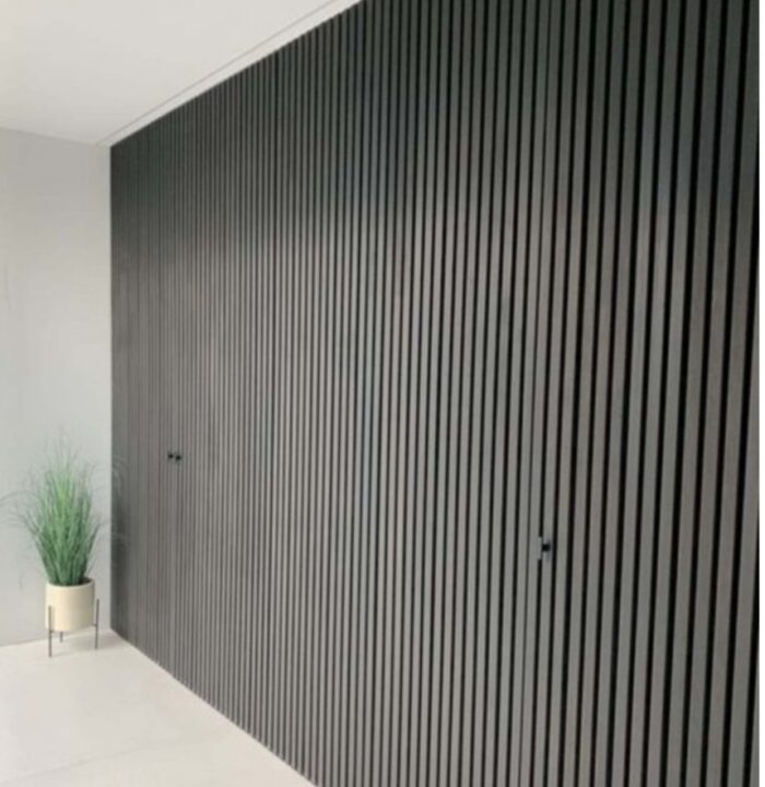 WPC Panel επένδυσης τοίχου με 3D πηχάκια  2,5 x 22 x 290εκ. Γκρι 70220 - Image 1